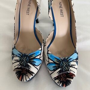 Nine West Peep Toe Floral Print Heels